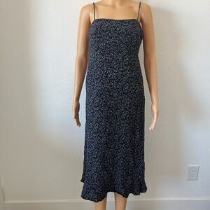 Gap Babydoll Dress Size 8 Black Floral Eyelet Ruffle Y2K Feminine Romantic